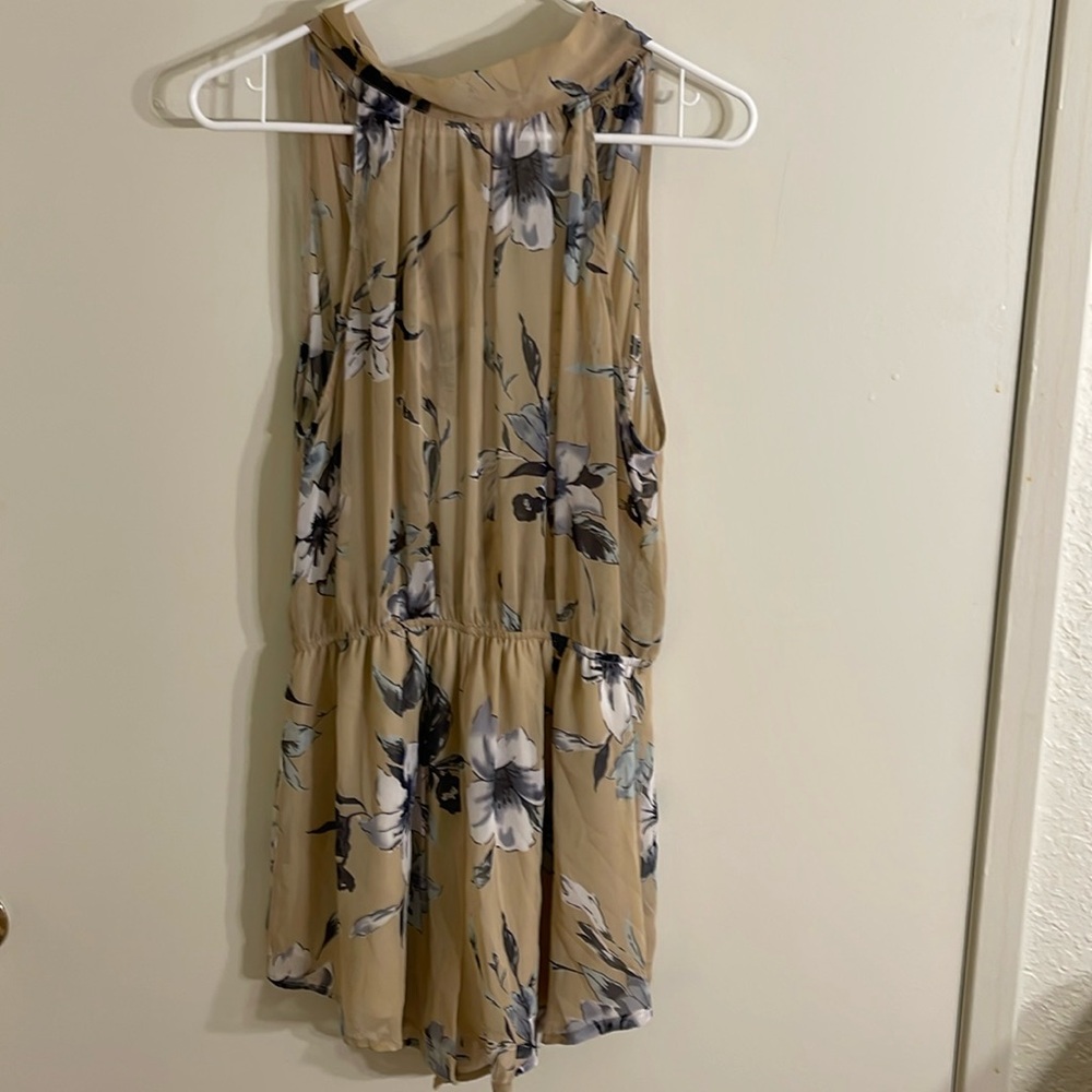 3/$15. Audrey 3+1 woman’s jumpsuit short large